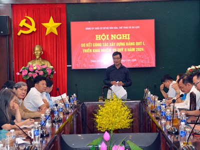 Xây dựng kế hoạch tổ chức hội thi sáng tác, quảng bá các tác phẩm về học tập và làm theo Bác