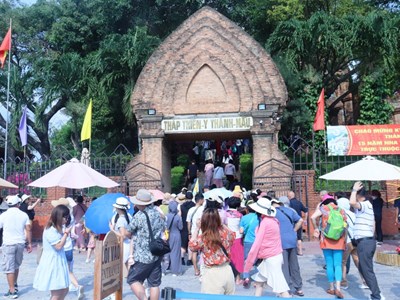 Giỗ tổ nghề Trầm hương ở Khánh Hòa