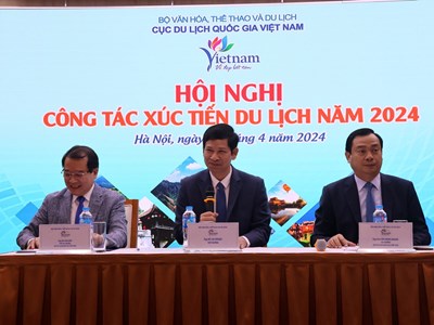 Xúc tiến du lịch: Đi cùng nhưng không được đi trùng