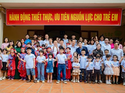 Hành động thiết thực, ưu tiên nguồn lực cho trẻ em
