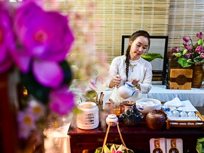 Ngày hội Sen Huế quảng bá du lịch gắn với ẩm thực và nghề truyền thống