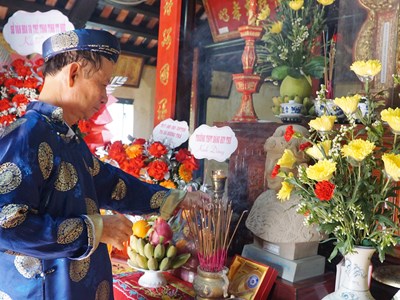 Dâng hương tưởng niệm 150 năm ngày mất của “ông tổ” nhiếp ảnh Việt Nam