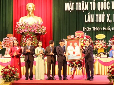 Thừa Thiên Huế có nữ Chủ tịch Ủy ban MTTQ Việt Nam