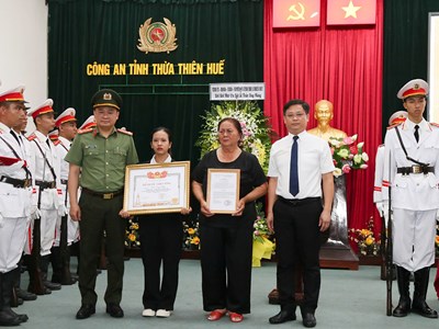 Truy tặng Bằng “Tổ quốc ghi công” cho Phó Công an phường hi sinh khi làm nhiệm vụ