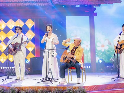 Chương trình nghệ thuật “Mùa thu cho em” 