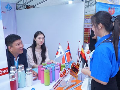 Giải quyết việc làm cho lao động nông thôn góp phần giảm nghèo