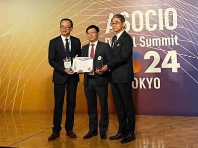 Thừa Thiên Huế nhận giải thưởng Thành phố thông minh 