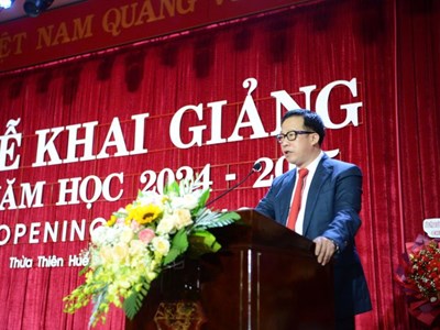 Khởi tố, bắt tạm giam Giám đốc Đại học Huế