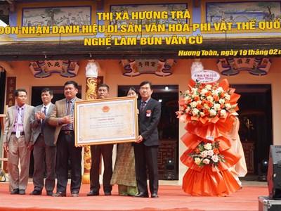 Nghề bún Vân Cù đón nhận danh hiệu Di sản văn hóa phi vật thể quốc gia