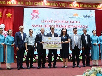 Vietnam Airlines và Pacific Airlines là “Nhà vận chuyển chính thức” của Festival Huế 2025