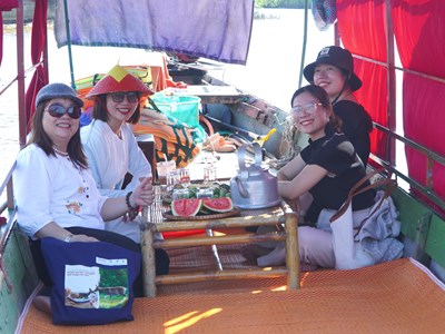 Trải nghiệm thú vị với tour du lịch giảm nhựa ở Ngư Mỹ Thạnh - Cồn Tộc