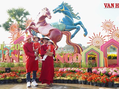 Linh vật Ngựa tại Hội Xuân Huế 2026: Dấu ấn sáng tạo từ tinh thần Cố đô