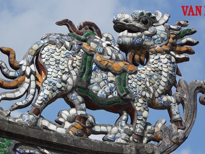 Hình tượng Long Mã trên công trình kiến trúc xứ Huế