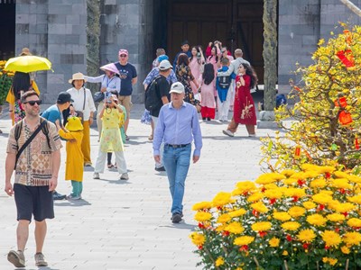 Du lịch Huế vượt mốc nghìn tỉ đồng trong kỳ nghỉ Tết Nguyên đán