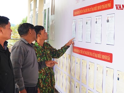 Vùng biên A Lưới rộn ràng chờ “Ngày hội non sông”