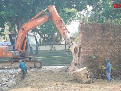 Tháo dỡ “bức tường ô nhục” ở đồn Mang Cá, mở rộng không gian giao thông Kinh thành Huế