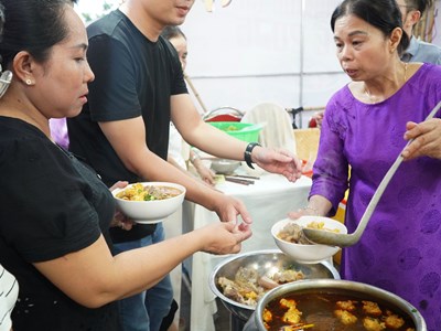 “Ngày Bún bò Huế” quảng bá và tôn vinh di sản ẩm thực Cố đô