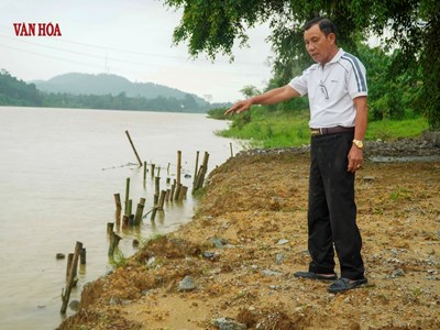 Xói lở đe dọa các công trình di tích, khu dân cư ven sông Hương