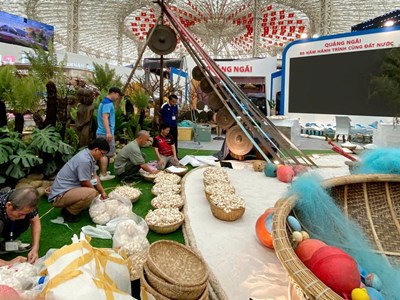 Quảng bá văn hóa và tiềm năng phát triển của Quảng Ngãi tại Triển lãm Thành tựu đất nước