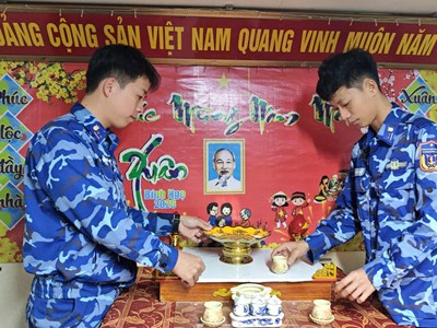 Khi mùa Xuân ở lại với những người lính biển