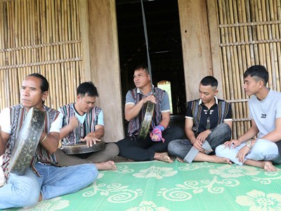 Khi tiếng chiêng ba thức giấc giữa đại ngàn Quảng Ngãi