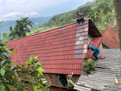 Quảng Ngãi khẩn trương khắc phục hậu quả lốc xoáy, sớm ổn định đời sống nhân dân