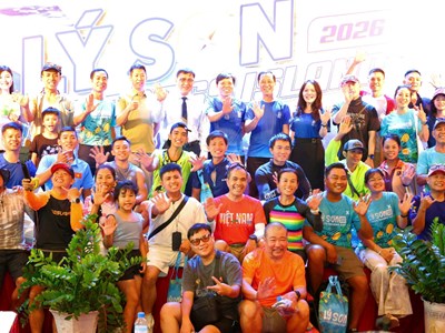 Lý Sơn lần đầu đăng cai Lễ hội chèo SUP Việt Nam năm 2026
