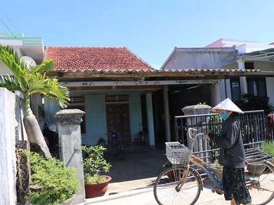 25 năm sau di dời, 11 hộ dân vẫn mòn mỏi chờ “sổ đỏ“