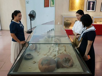 Mộ song táng 2.500 năm và những bí ẩn văn hóa Sa Huỳnh
