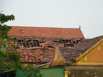 Toàn cảnh hoang tàn sau bão số 5 tại Hà Tĩnh