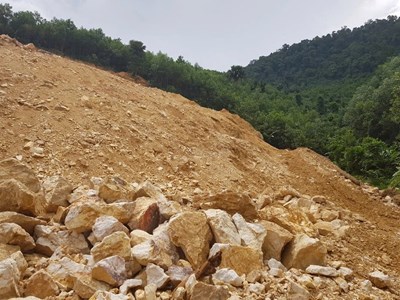 Hà Tĩnh cấp Giấy phép môi trường cho Nhà máy sản xuất đá Thạch anh Vũng Áng