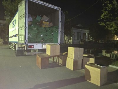 Phát hiện xe tải chở lô thuốc tây trị giá hàng tỉ đồng tại Hà Tĩnh