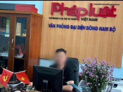 Danh tính tài xế chặn đầu, khóa đuôi xe trong ngõ tại Hà Tĩnh