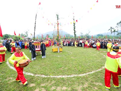 Độc lạ lễ hội Tìm trâu và mở cửa rừng ở Hà Tĩnh