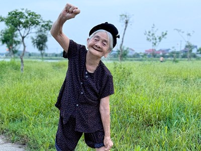 Cụ bà gần 100 tuổi và bí quyết sống khỏe mỗi ngày