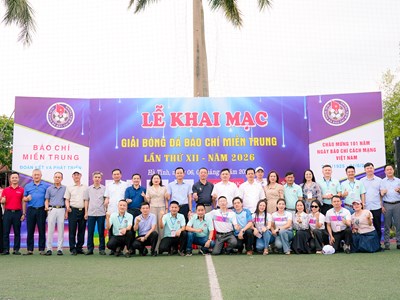 Khai mạc Giải bóng đá Báo chí miền Trung lần thứ XII tại Hà Tĩnh