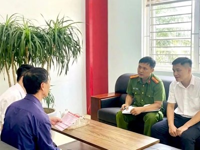 Hà Tĩnh: Ngân hàng phát hiện bất thường, ngăn vụ lừa đảo 1,5 tỉ đồng