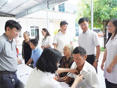 Hà Tĩnh chi hơn 32,8 tỉ đồng khám sức khỏe định kỳ cho người dân