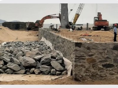 Đà Nẵng:  Đề nghị xử lý doanh nghiệp xâm phạm hành lang bảo vệ cầu đường sắt Nam Ô