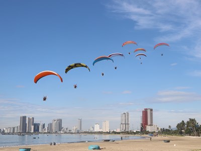 Đà Nẵng: Đảm bảo an toàn hoạt động kinh doanh dù lượn 