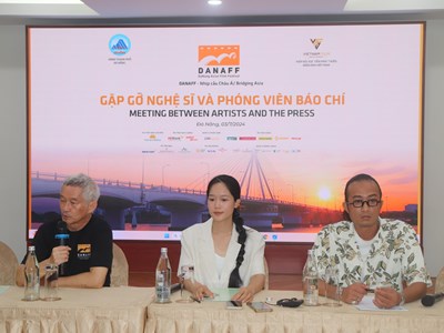 Những hé lộ sau hậu trường 