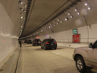 Tạm dừng lưu thông qua hầm Hải Vân chiều ngày 25.9