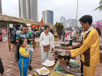 Chuỗi hoạt động đặc sắc “Xuân yêu thương” phục vụ người dân và du khách