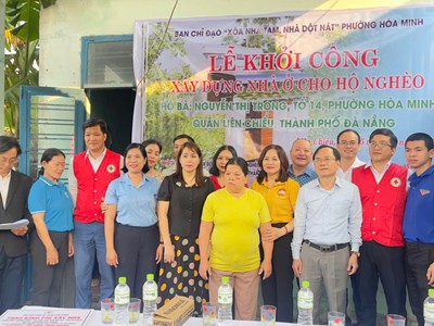 Góp sức chung tay xóa nhà tạm, nhà dột nát 