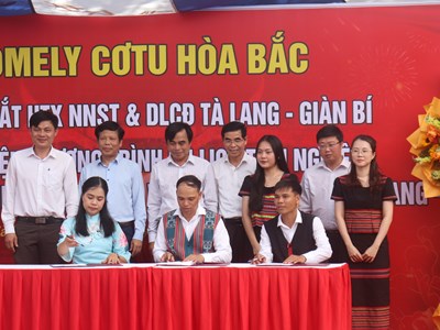 Bảo tồn văn hóa đồng bào Cơ Tu gắn với phát triển du lịch