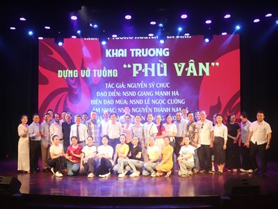 Nhà hát Tuồng Nguyền Hiển Dĩnh dàn dựng vở “Phù Vân” 