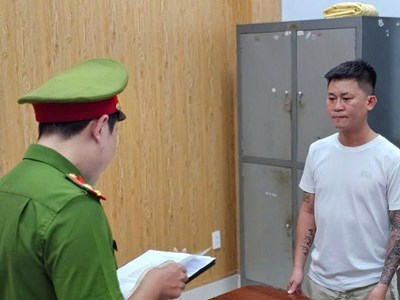 Bắt giam đối tượng cầm đầu đường dây đánh bạc hàng nghìn tỷ đồng từ Campuchia