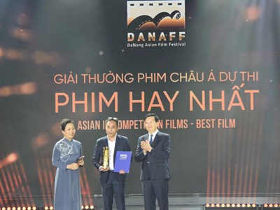 Cánh cửa lớn đưa điện ảnh Việt ra thế giới