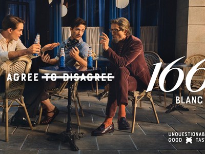 Cú bắt tay lịch lãm giữa “quý ông màn ảnh” Robert Pattinson và thương hiệu bia Pháp tinh tế 1664 Blanc