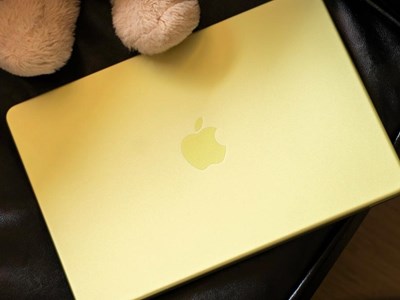 MacBook Neo 8GB 256GB thiết kế nhỏ gọn, hiệu năng mạnh?